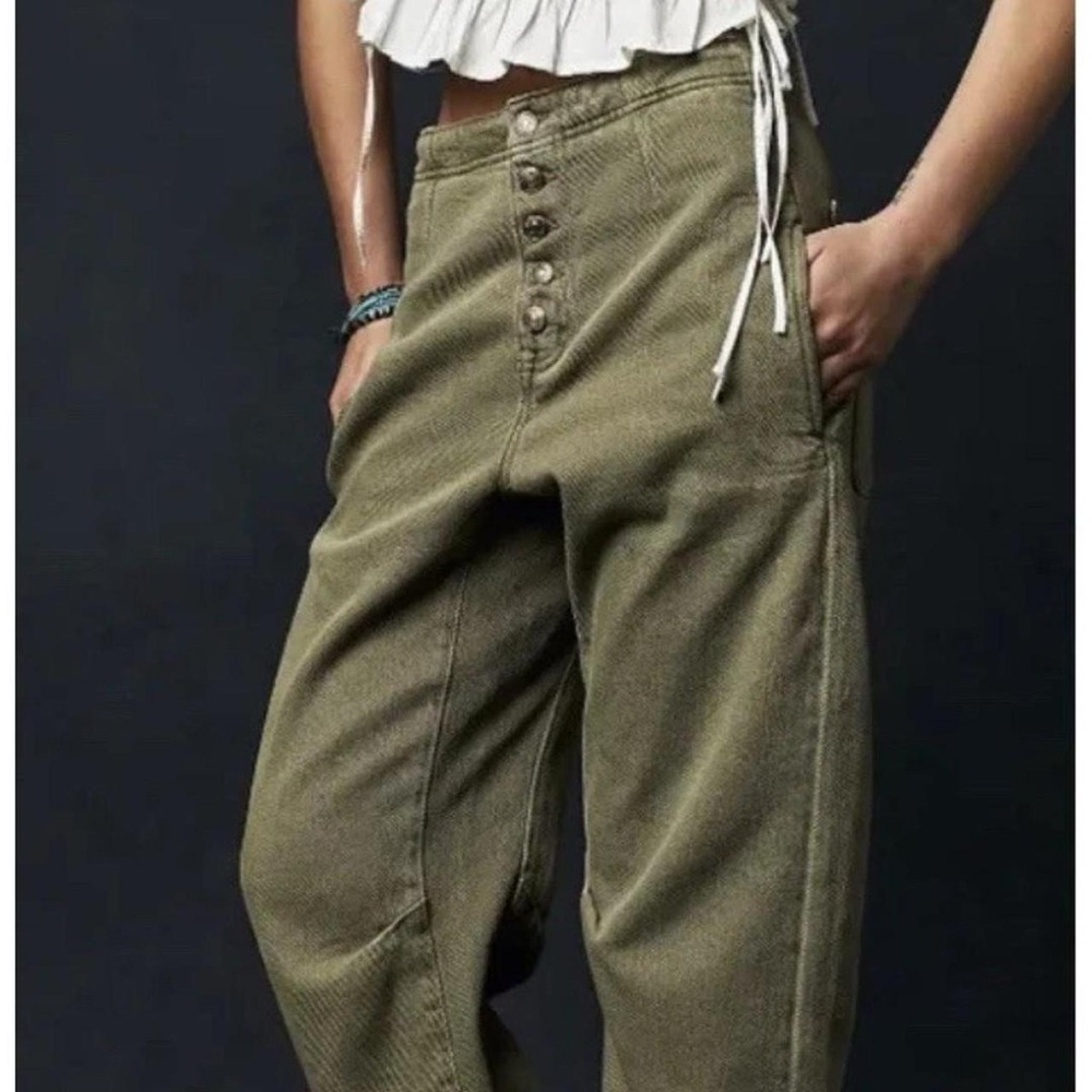 We The Free Osaka Barrel Jeans in olive green